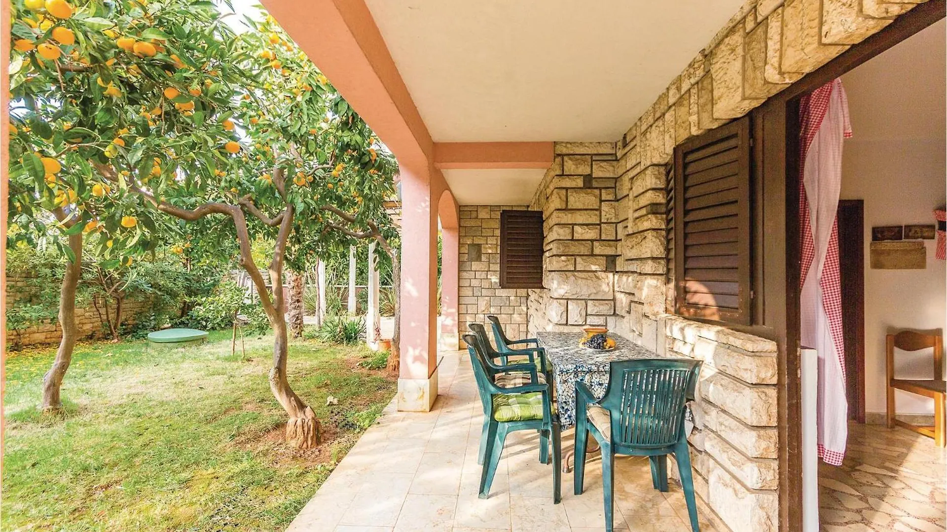2 Bedroom Lovely Apartment In Pula Kroatien